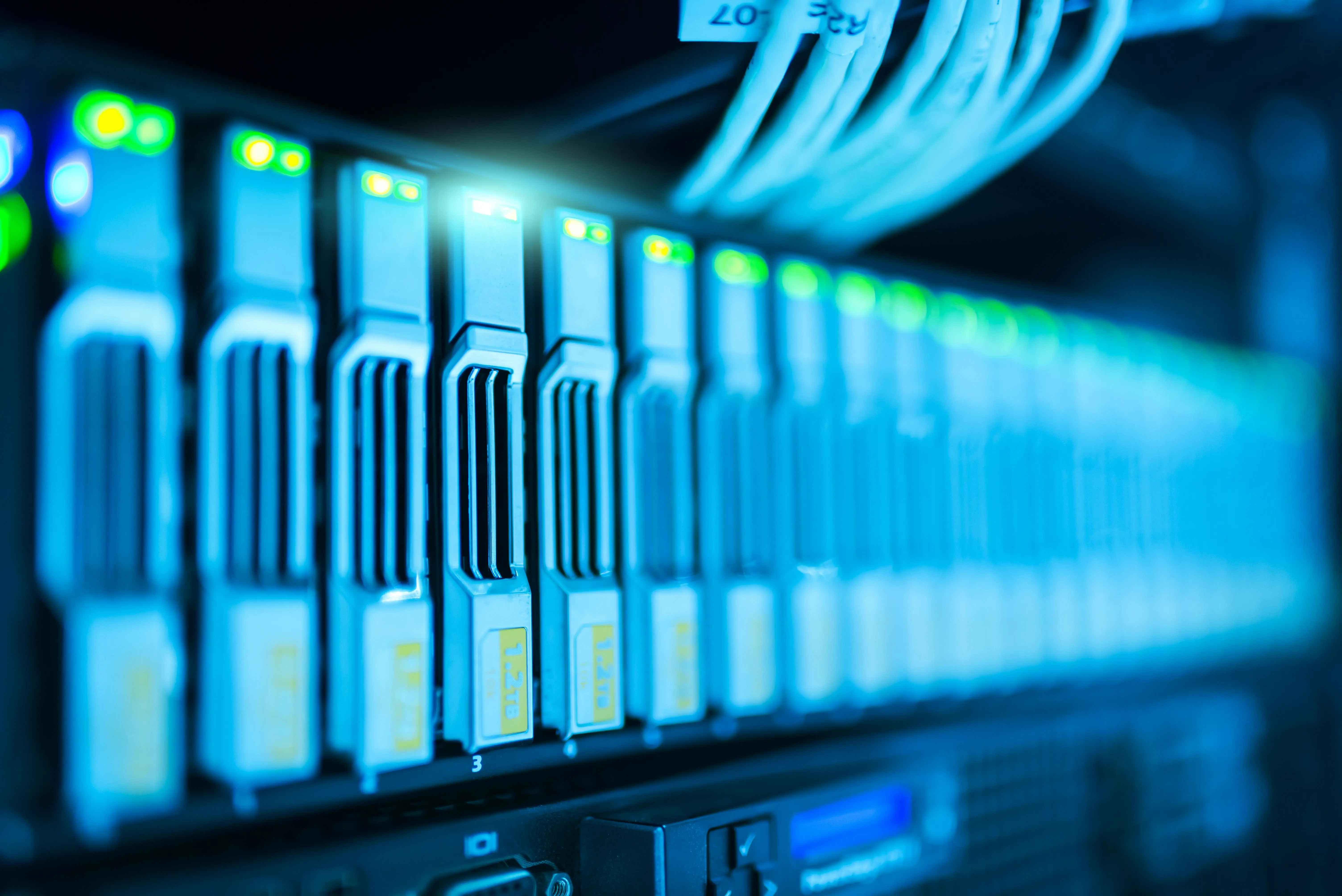 Cover Image for Complete Guide to Cloud Computing: AWS, Azure, and Google Cloud in 2025